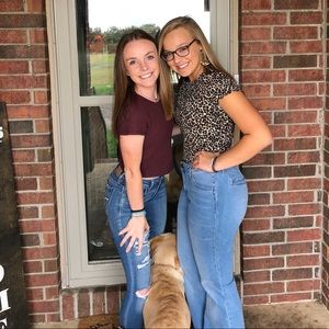 Meet your Posher, Chloe